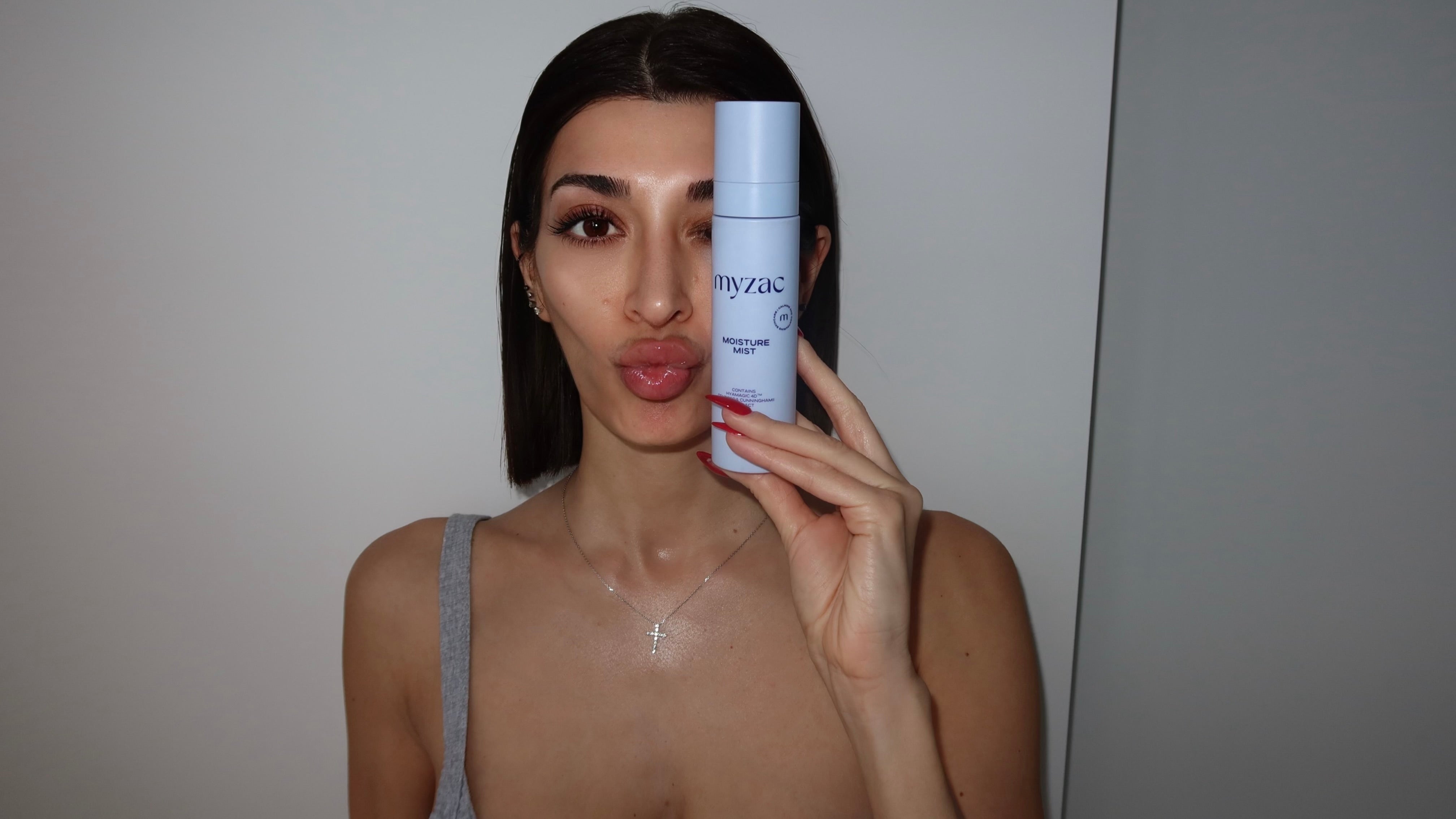 MOISTURE MIST