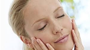 Why Consistency Beats Complexity in Skincare