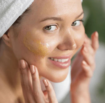 How to Support a Compromised Skin Barrier Naturally